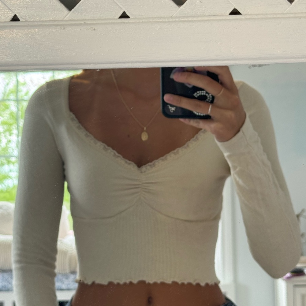 PacSun cream top